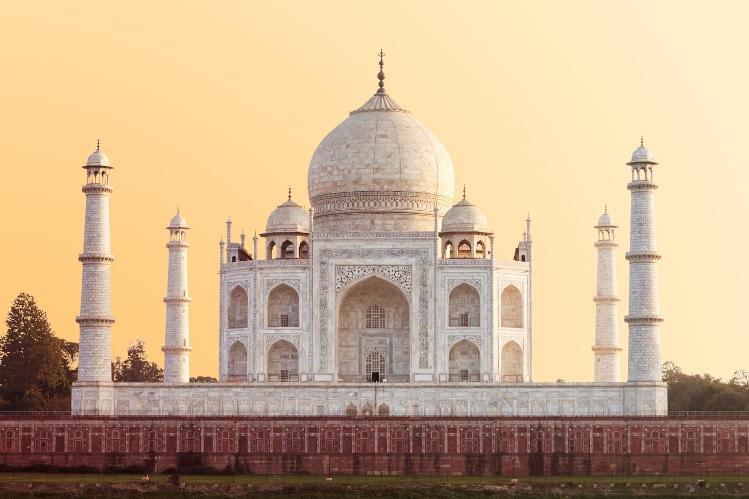 Agra Background